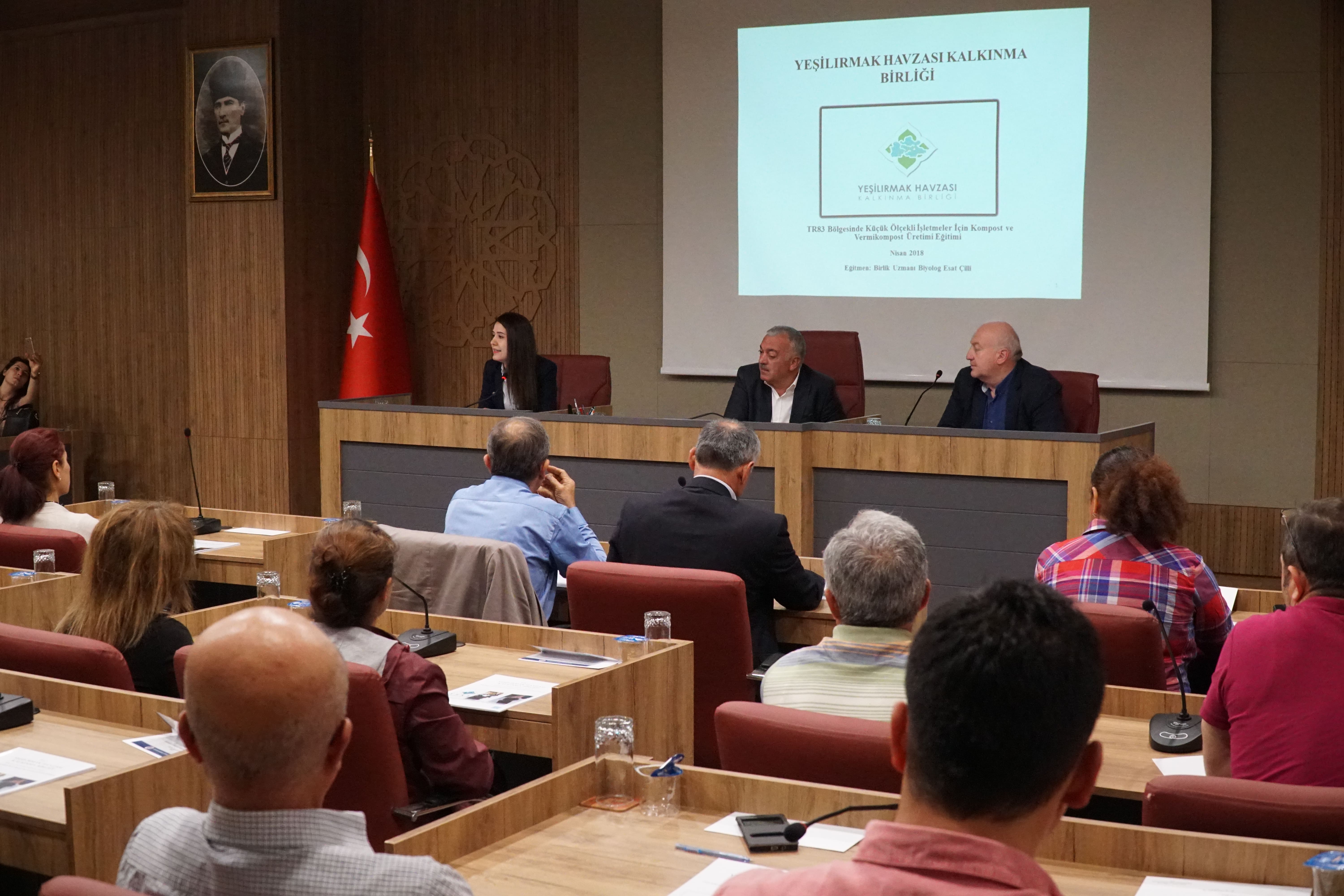 Tarımsal Atıklar Kazanca Dönüşüyor: Tokatlı Üreticilere "Sürdürülebilirlik" Eğitimi