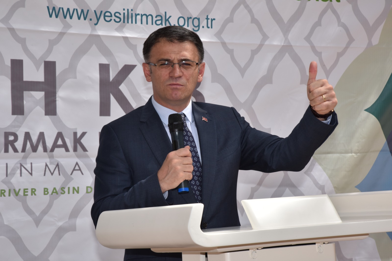 YHKB'DEN Tokat İli Çiftçilere Bitki Ve Hayvan Atıklarından Organik Gübre Üretebilmesi İçin Ekipman Hibe Desteği